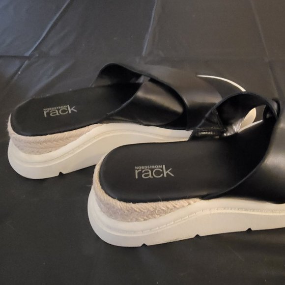 NORDSTROM RACK Women's Ziva Crossband Sport Sandal Classic Slides - Picture 2 of 10